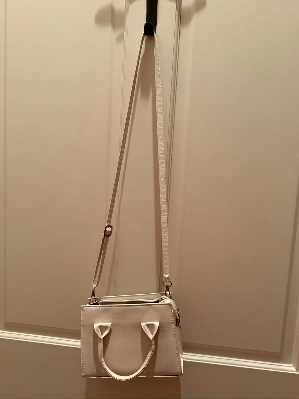 Off white clutch crossbody purse